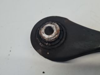 bontott VW GOLF VII Bal hátsó Alsó Lengőkar