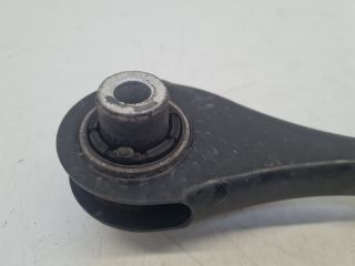 bontott VW GOLF VII Bal hátsó Alsó Lengőkar