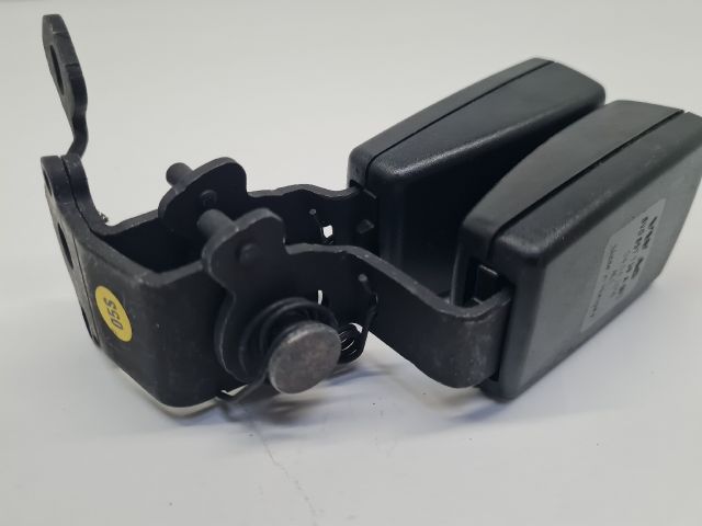 bontott VW GOLF VII Bal hátsó Biztonsági Öv Csat