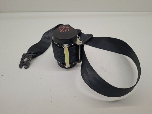 bontott VW GOLF VII Bal hátsó Biztonsági Öv