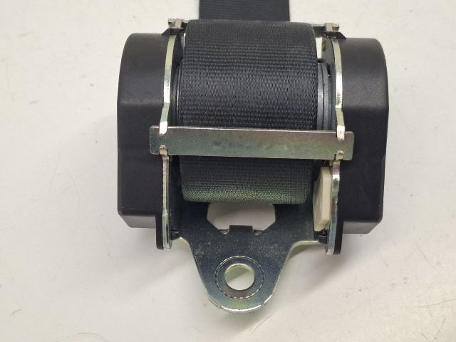 bontott VW GOLF VII Bal hátsó Biztonsági Öv