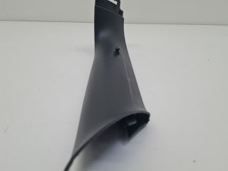 bontott VW GOLF VII Bal hátsó Csomagtér Burkolat (Műanyag)