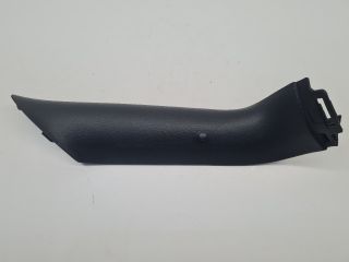 bontott VW GOLF VII Bal hátsó Csomagtér Burkolat (Műanyag)