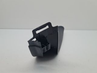 bontott VW GOLF VII Bal hátsó Csomagtér Burkolat (Műanyag)