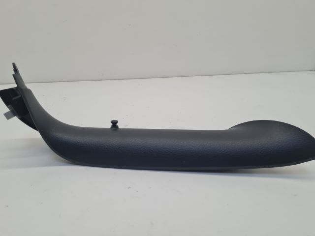 bontott VW GOLF VII Bal hátsó Csomagtér Burkolat (Műanyag)