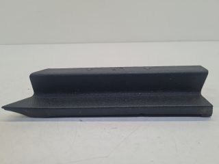 bontott VW GOLF VII Bal hátsó Csomagtér Burkolat (Műanyag)