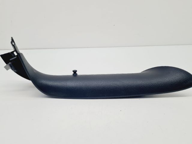 bontott VW GOLF VII Bal hátsó Csomagtér Burkolat (Műanyag)