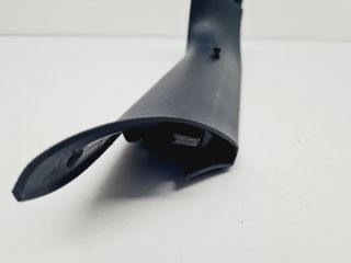 bontott VW GOLF VII Bal hátsó Csomagtér Burkolat (Műanyag)