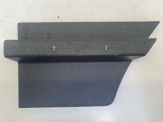 bontott VW GOLF VII Bal hátsó Csomagtér Burkolat (Műanyag)