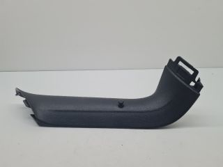 bontott VW GOLF VII Bal hátsó Csomagtér Burkolat (Műanyag)