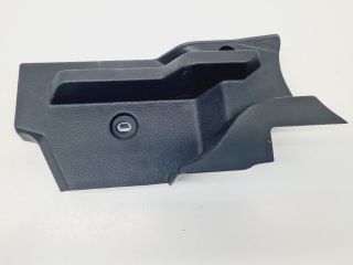 bontott VW GOLF VII Bal hátsó Csomagtér Burkolat (Műanyag)