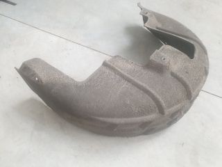 bontott VW GOLF VII Bal hátsó Dobbetét (Kerékjárati, Műanyag)