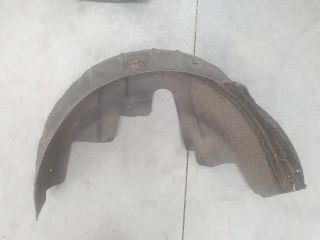 bontott VW GOLF VII Bal hátsó Dobbetét (Kerékjárati, Műanyag)