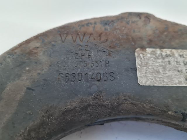 bontott VW GOLF VII Bal hátsó Felső Lengőkar