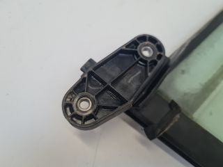 bontott VW GOLF VII Bal hátsó Fixüveg (Ajtóban)