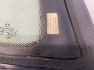 bontott VW GOLF VII Bal hátsó Fixüveg (Ajtóban)