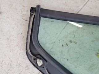 bontott VW GOLF VII Bal hátsó Fixüveg (Ajtóban)