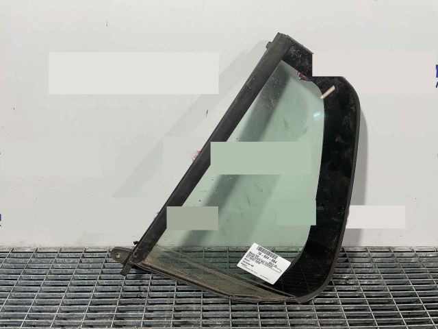 bontott VW GOLF VII Bal hátsó Fixüveg (Ajtóban)