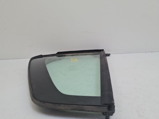 bontott VW GOLF VII Bal hátsó Fixüveg (Ajtóban)