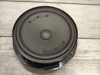 bontott VW GOLF VII Bal hátsó Hangszóró