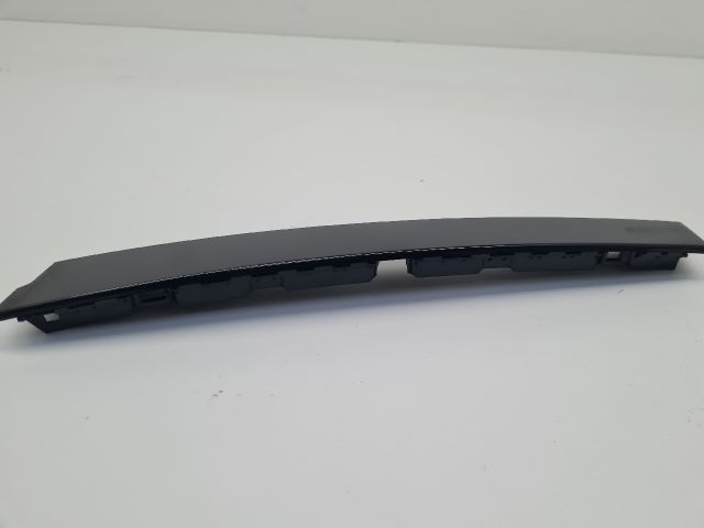 bontott VW GOLF VII Bal hátsó Hátsó Ajtókeret Burkolat