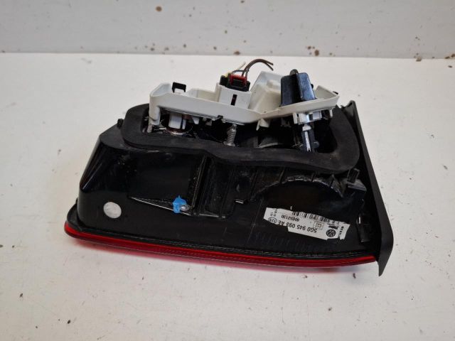 bontott VW GOLF VII Bal Hátsó Lámpa