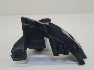 bontott VW GOLF VII Bal hátsó Lökhárító Tartó (Műanyag)