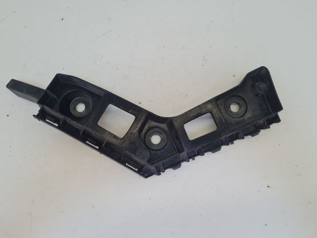 bontott VW GOLF VII Bal hátsó Lökhárító Tartó (Műanyag)