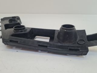 bontott VW GOLF VII Bal hátsó Lökhárító Tartó (Műanyag)