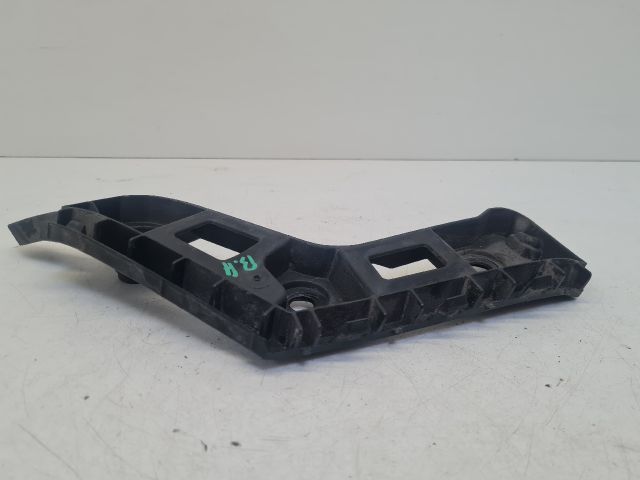 bontott VW GOLF VII Bal hátsó Lökhárító Tartó (Műanyag)