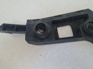 bontott VW GOLF VII Bal hátsó Lökhárító Tartó (Műanyag)