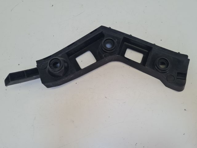 bontott VW GOLF VII Bal hátsó Lökhárító Tartó (Műanyag)