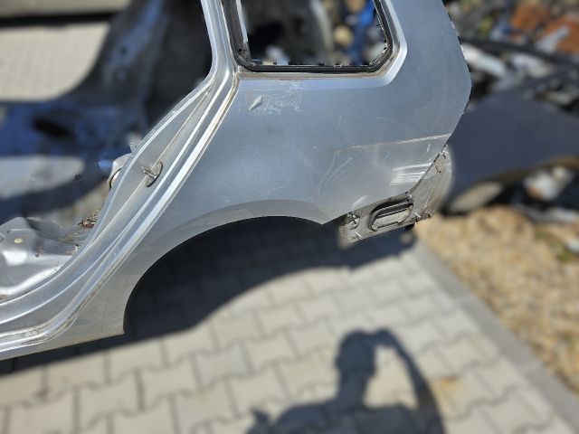 bontott VW GOLF VII Bal hátsó Negyed Karosszéria Csomag