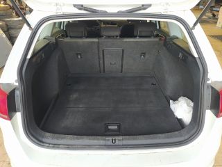 bontott VW GOLF VII Bal hátsó Oldal Lökhárító Tartó (Műanyag)