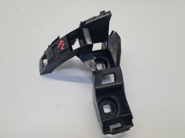 bontott VW GOLF VII Bal hátsó Oldal Lökhárító Tartó (Műanyag)