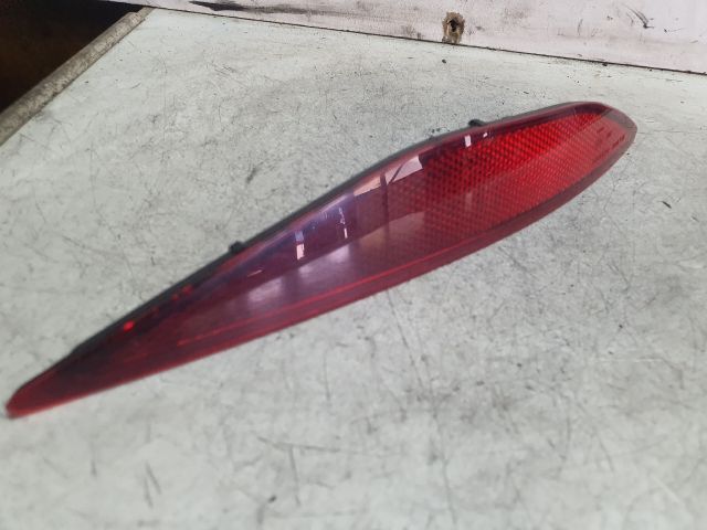 bontott VW GOLF VII Bal hátsó Prizma