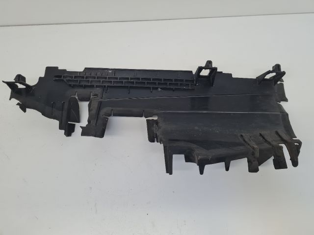 bontott VW GOLF VII Bal Hűtő Légterelő