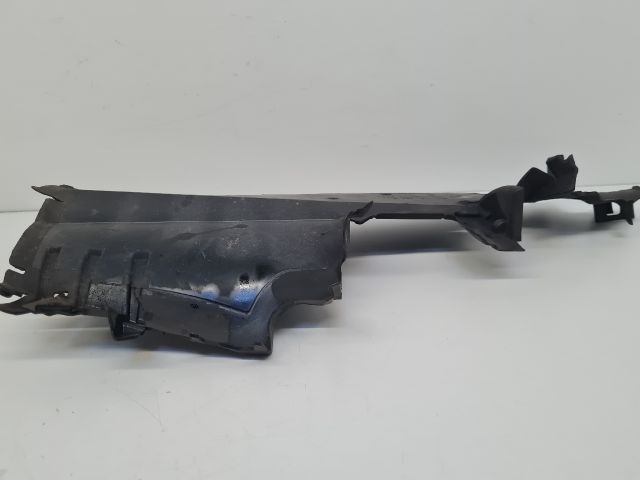 bontott VW GOLF VII Bal Hűtő Légterelő