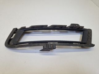 bontott VW GOLF VII Bal Ködfényszóró Lámpakeret