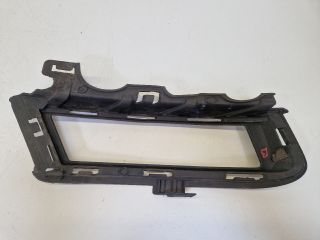 bontott VW GOLF VII Bal Ködfényszóró Lámpakeret