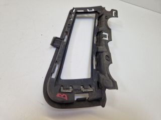 bontott VW GOLF VII Bal Ködfényszóró Lámpakeret