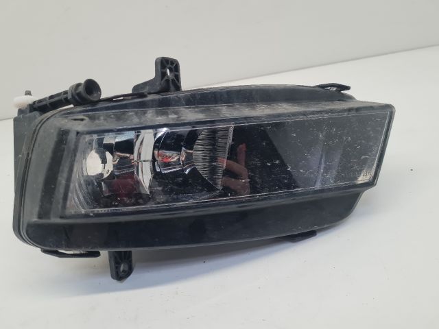 bontott VW GOLF VII Bal Ködfényszóró