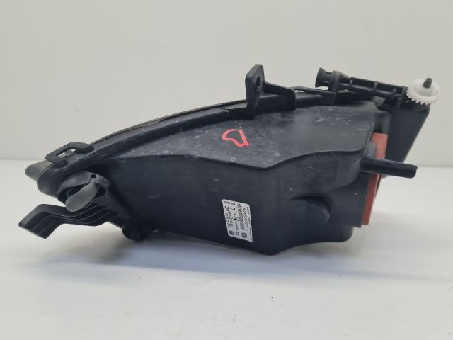 bontott VW GOLF VII Bal Ködfényszóró