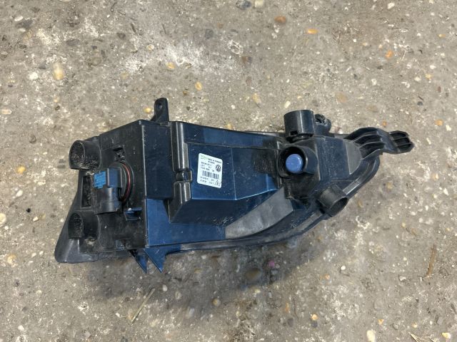 bontott VW GOLF VII Bal Ködfényszóró