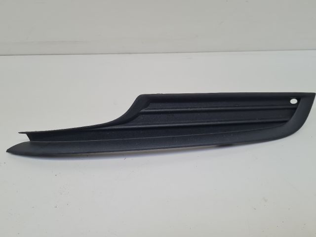 bontott VW GOLF VII Bal Ködlámpa Rács