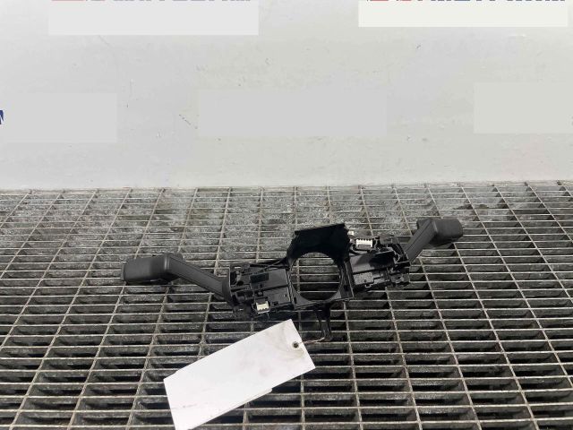 bontott VW GOLF VII Bal Kormánykapcsoló Irányjelző