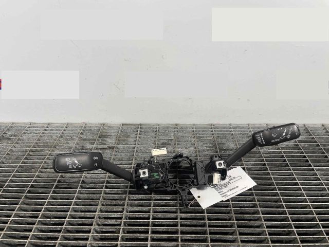 bontott VW GOLF VII Bal Kormánykapcsoló Irányjelző