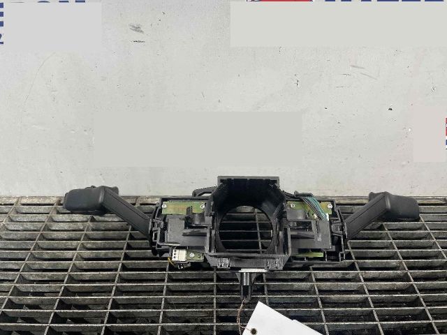 bontott VW GOLF VII Bal Kormánykapcsoló Irányjelző