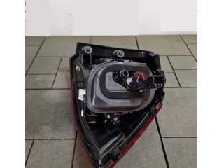 bontott VW GOLF VII Bal Külső Hátsó Lámpa