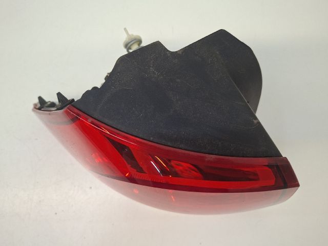 bontott VW GOLF VII Bal Külső Hátsó Lámpa